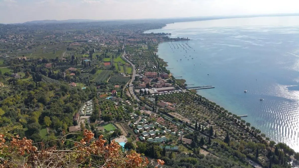 Ferienwohnung Mit Seeblick & Privatem Strand Bardolino 0*,  Italy